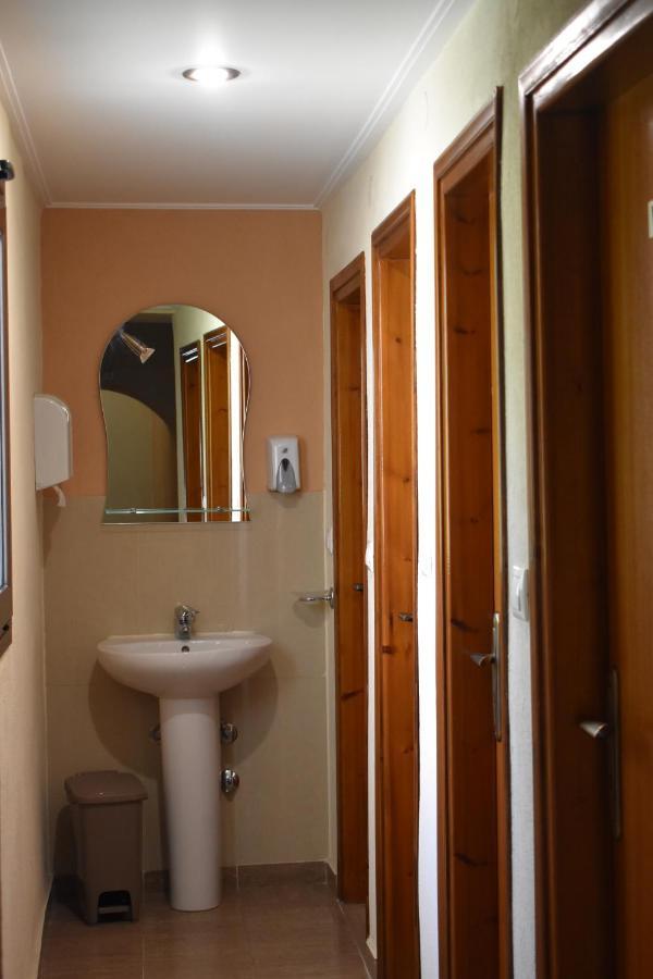 Polemarhos Guest House 4 Kalampáka Ngoại thất bức ảnh